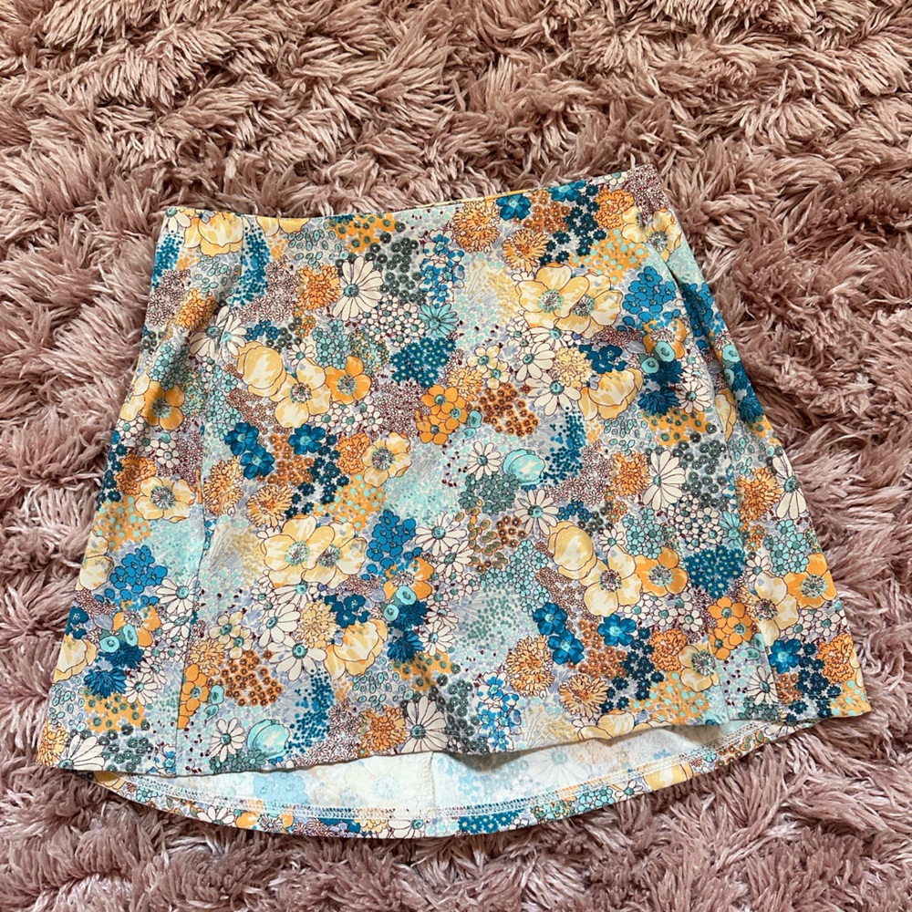 Altar’d State Retro Floral Mini Skirt